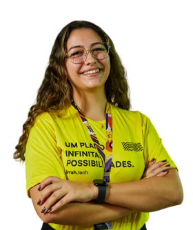homem-sorridente-com-tablet-Photoroom 1